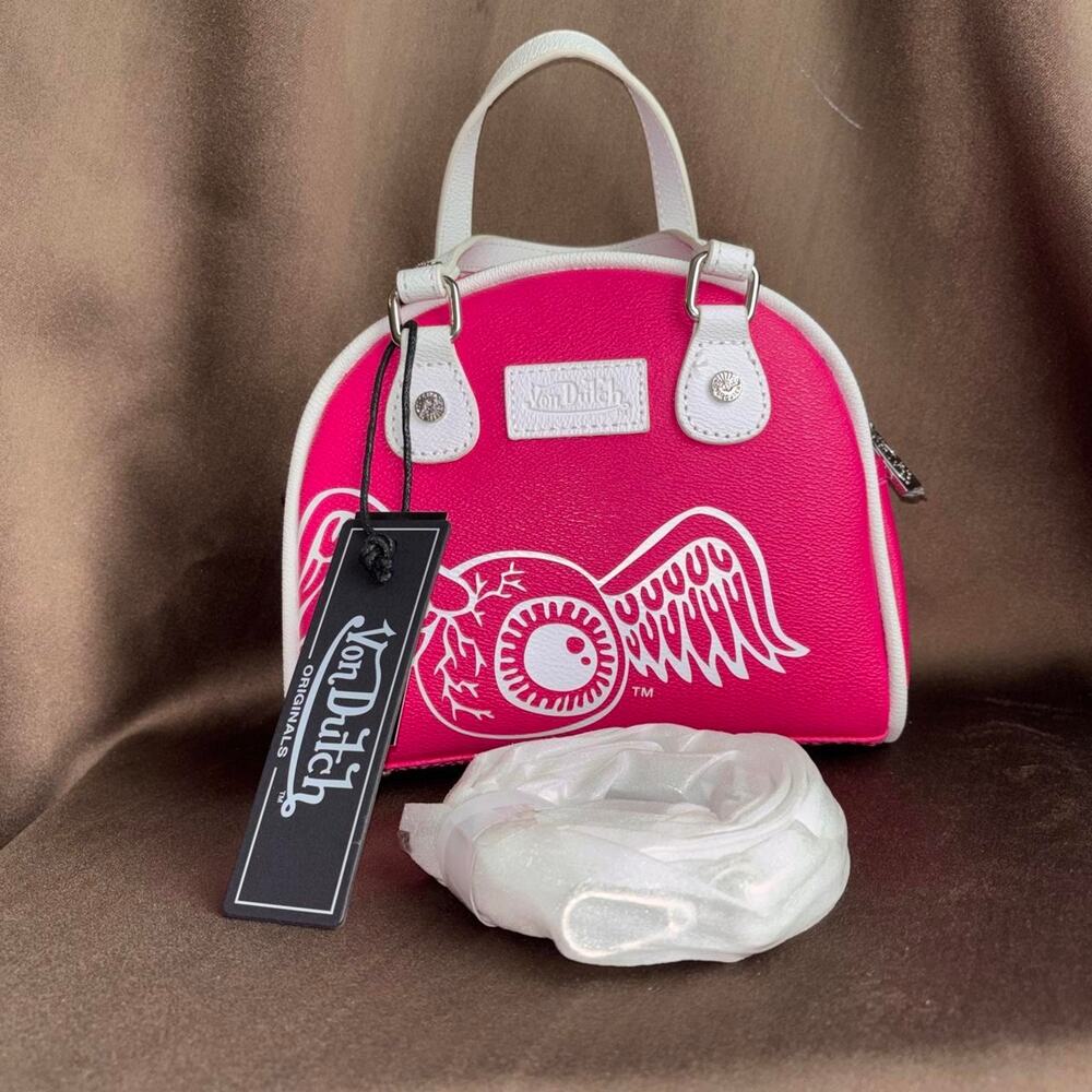 Von Dutch crossbody hand bag
Brand new with tags